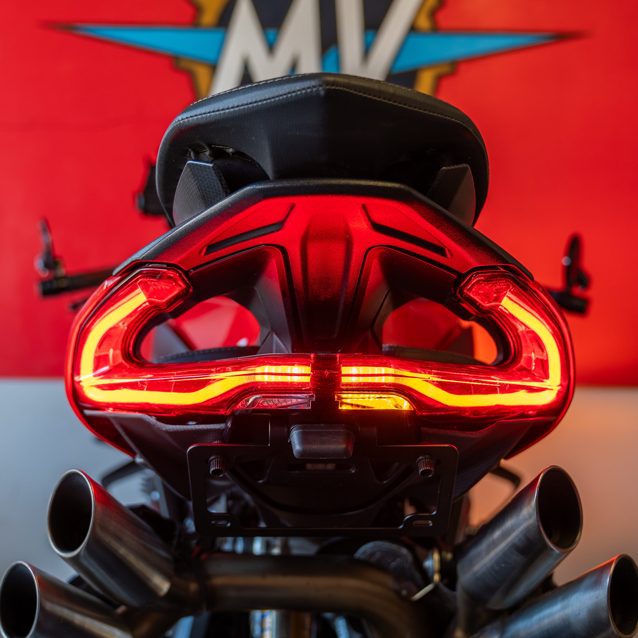 Brutale 1000, Dragster 800 Fender Eliminator / Tail Tidy